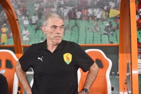 Le coach Dussuyer conscient : ‘’On n’a pas trop de droit à l’erreur, il faudra prendre un maximum de points’’