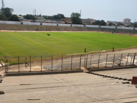 Stades 28 septembre et Nongo : Qu’en est-il au-delà de l’interrogation du Premier ministre Bah Oury ?