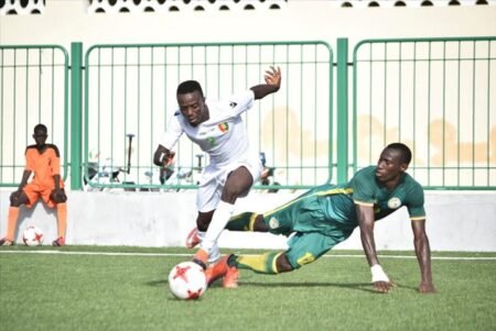 Préparatif du CHAN 2024 : 26 joueurs convoqués pour affronter le Sénégal en amical Préparatif du CHAN 2024 : 26 joueurs convoqués pour affronter le Sénégal en amical