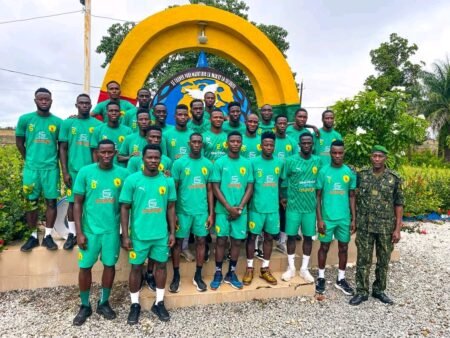 Le Syli local en formation au camp militaire de Kindia : “Si vous êtes choisis pour représenter la nation, vous devez savoir vous battre corps et âme”