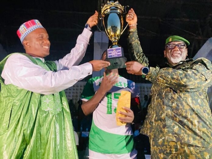 La finale du tournoi de football doté du trophée Dr Mamadou Barry (1)