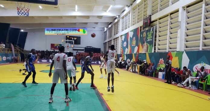 Le Centre Fédéral écrase l'Arsyf de Fria