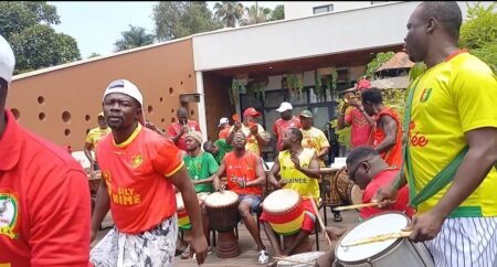 Les supporters du Syli s’engagent à braver les ougandais : ‘’Aujourd’hui, nous sommes les meilleurs en Afrique, voire dans le monde’’