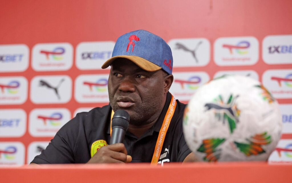 Le coach du Syli, Souleymane Camara ‘Abedi’, veut se mettre à l’abri dès le premier match : ‘’Il ne faut pas chercher des nuls et après, faire des calculs’’