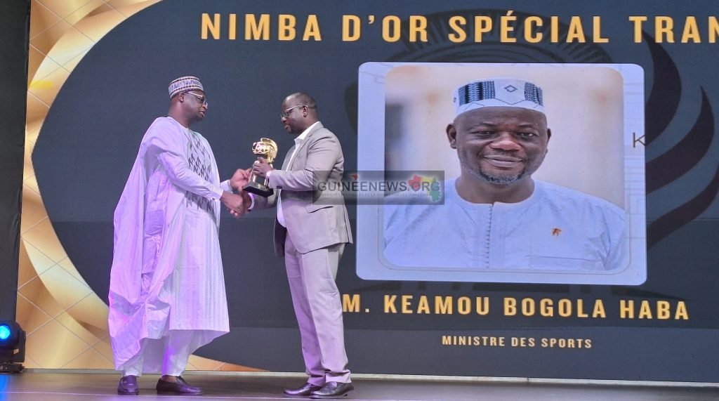 Nimba d’or spécial transition: Sehrou Guirassy, Mariana Esteves et le Président Doumbouya remportent les grands trophées. Nimba d’or spécial transition: Sehrou Guirassy, Mariana Esteves et le Président Doumbouya remportent les grands trophées.