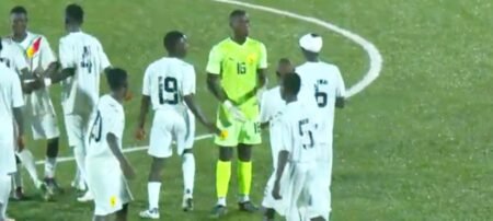 Tournoi UFOA U17 : la Guinée réussit son entrée et prend la tête de son groupe Tournoi UFOA U17 : la Guinée réussit son entrée et prend la tête de son groupe