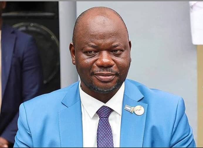 Primes, titres de voyages, le ministre Bogola s’exprime : ‘’Nous avons des difficultés de décaissement’’ Primes, titres de voyages, le ministre Bogola s’exprime : ‘’Nous avons des difficultés de décaissement’’